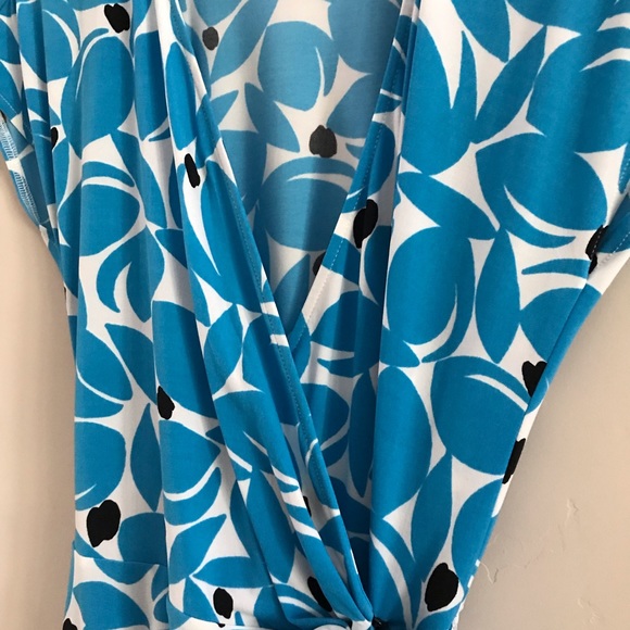 Maggy London | Stretch Jersey Wrap Dress | 10 | EUC - Picture 8 of 12